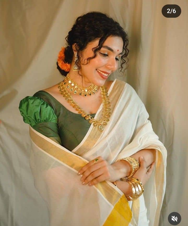 Kerala Wedding Saree Blouse Design2