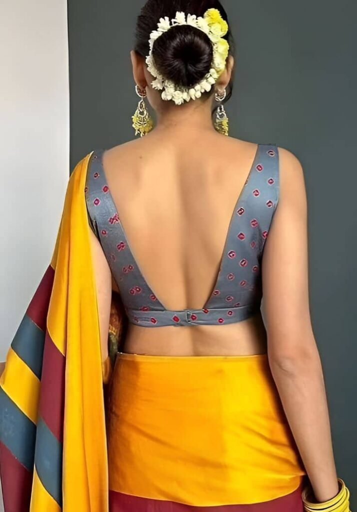 Backless blouse with front V neck