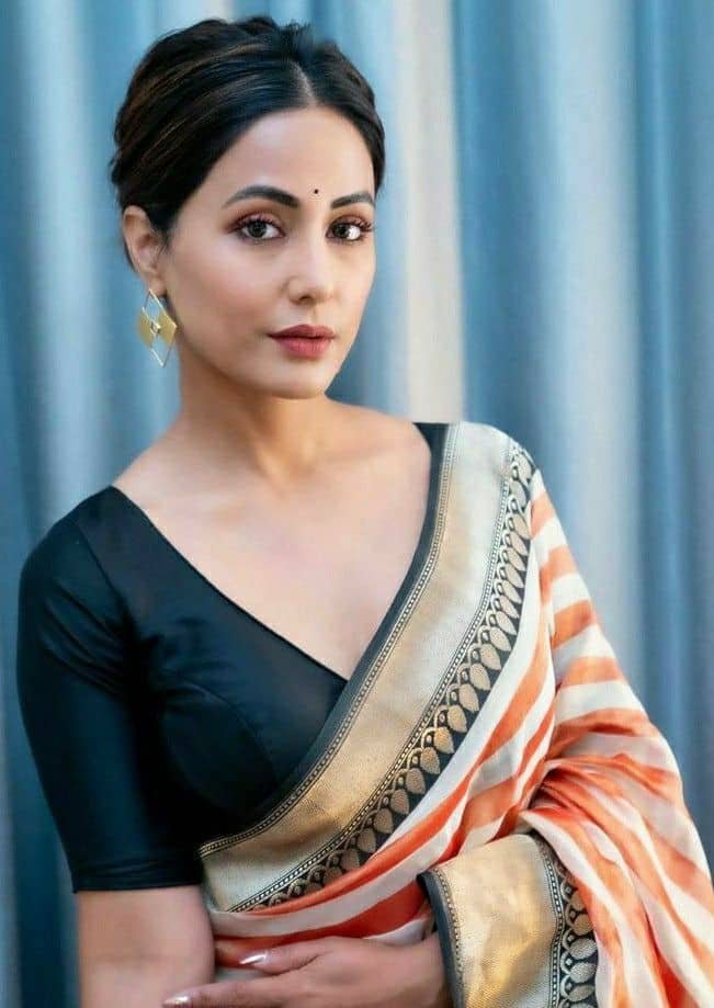 Front V neckline blouse for silk saree