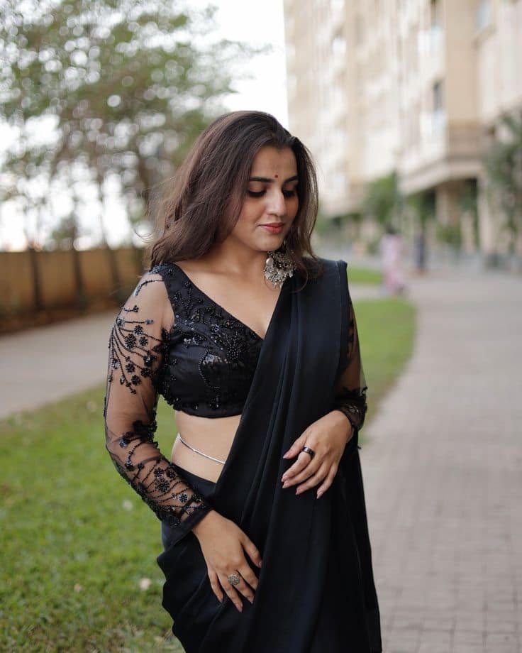 full sleeves net blouse designs