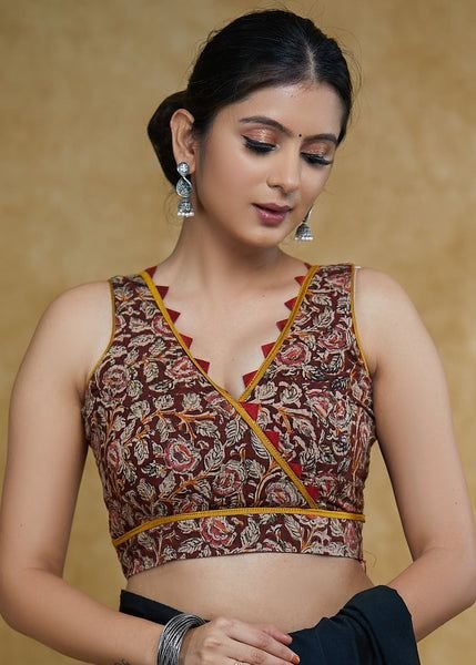 sleeveless blouse neck designs