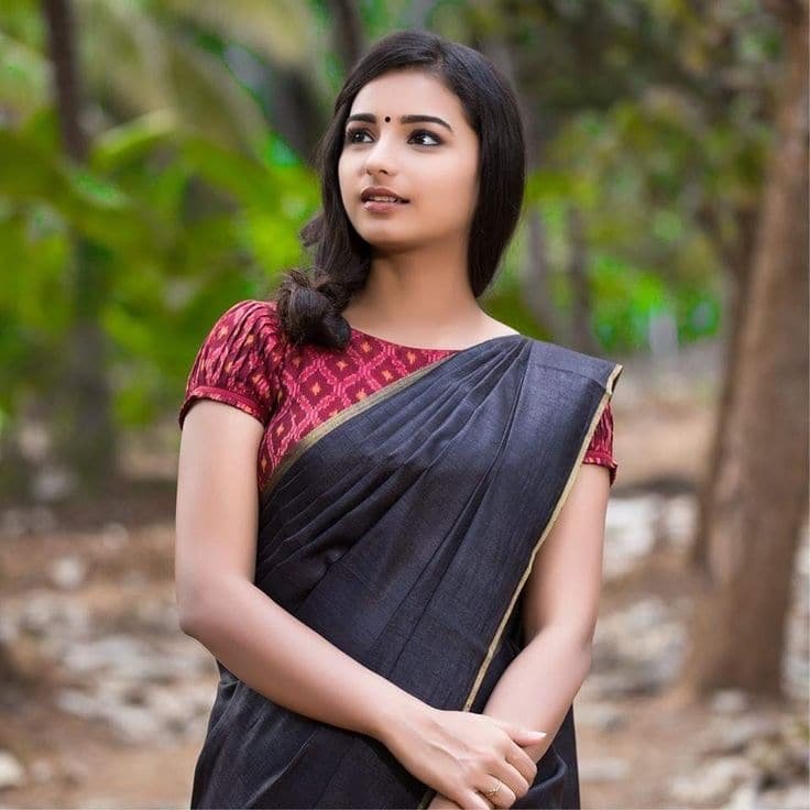 Handloom Blouse with Boat Neck