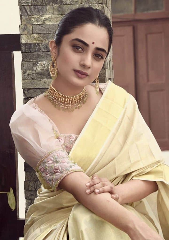 Puff Sleeve Blouse Design