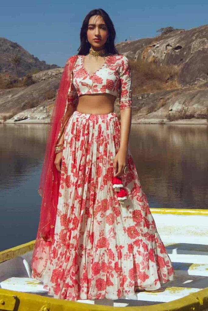 Floral Printed Crop Top Blouse