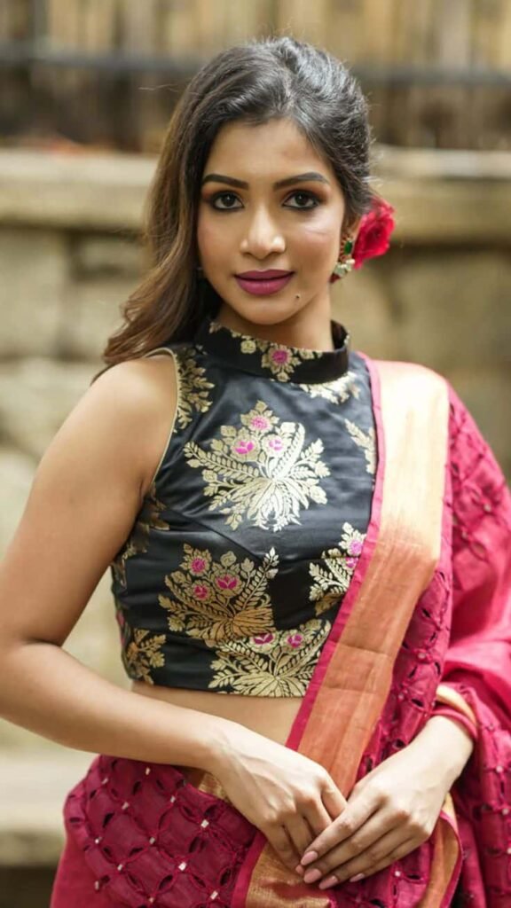 High collar sleeveless blouse design