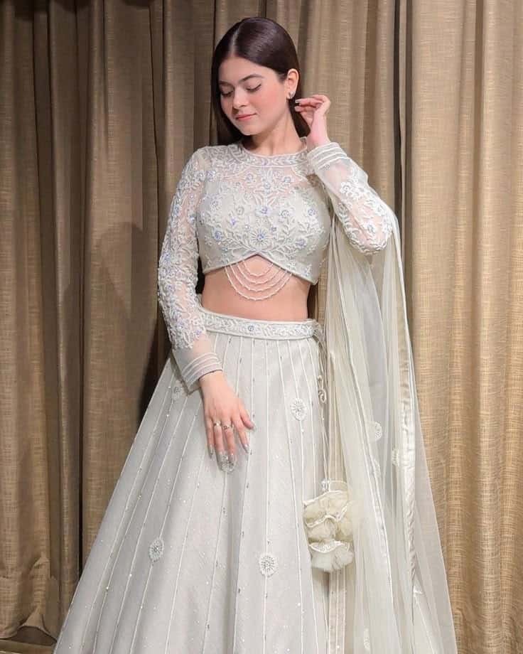 long sleeve stylish lehenga blouse design