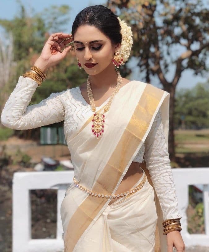 Kerala White Saree Blouse Designs