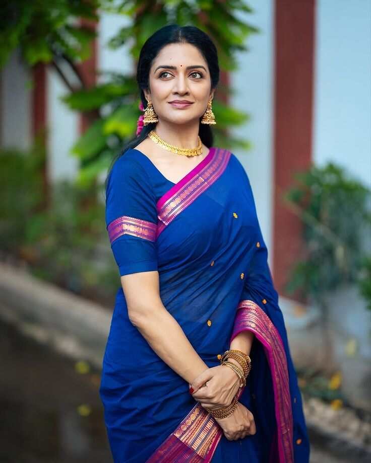 Simple Marathi Saree Blouse Designs