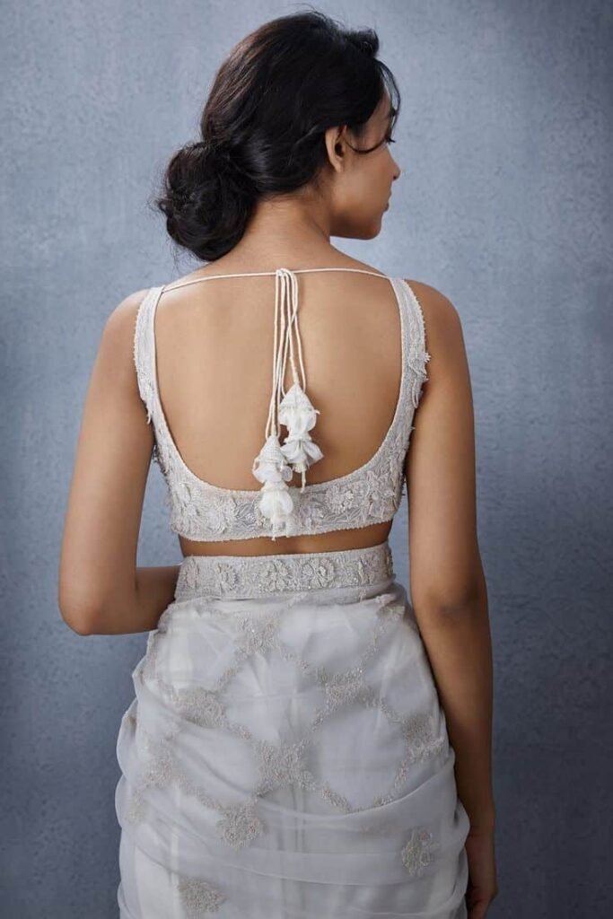 U Shape Blouse Back Design with Dori