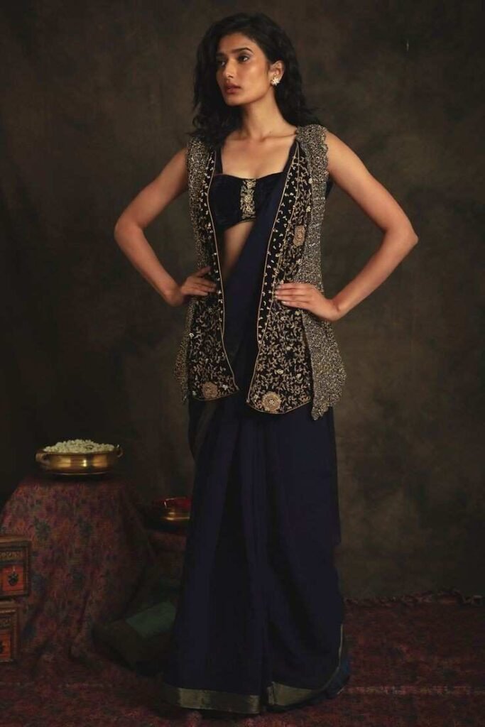 Sleeveless Jacket Blouse